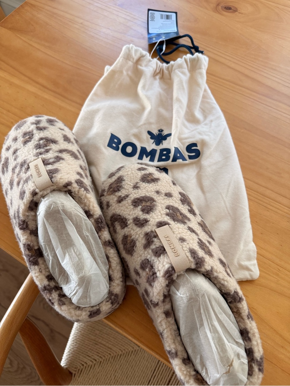 Bombas Leopard Print Sunday Plush Slippers